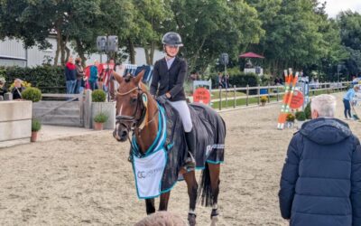 Amy Carlotta Reinfandt mit Lydago und WN 8,7 im L-Stilspringen